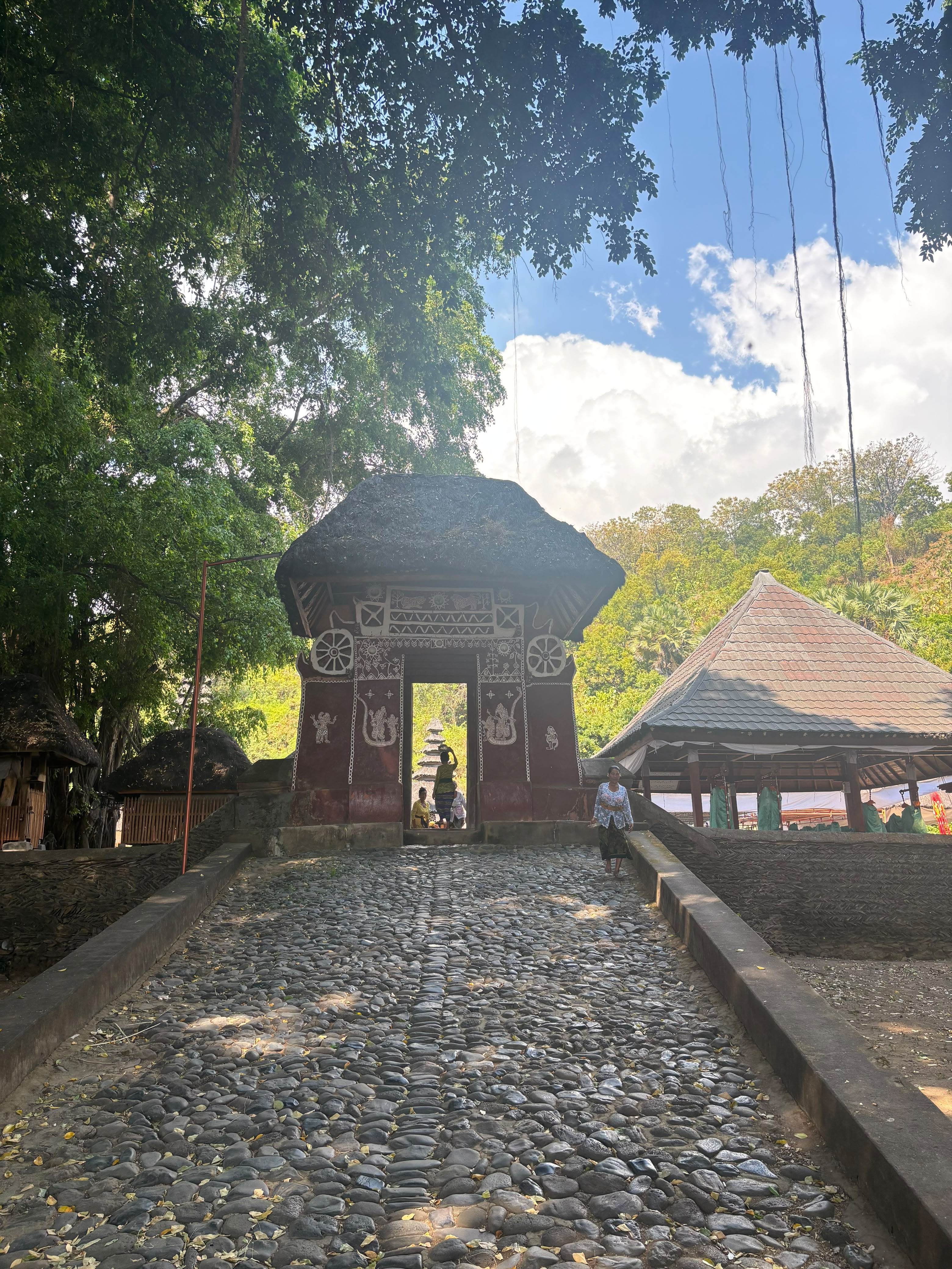 Pura Bale Agung Julah